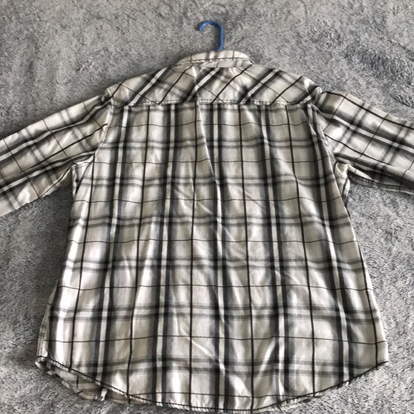 Helix Button Down - Picture 3 of 4